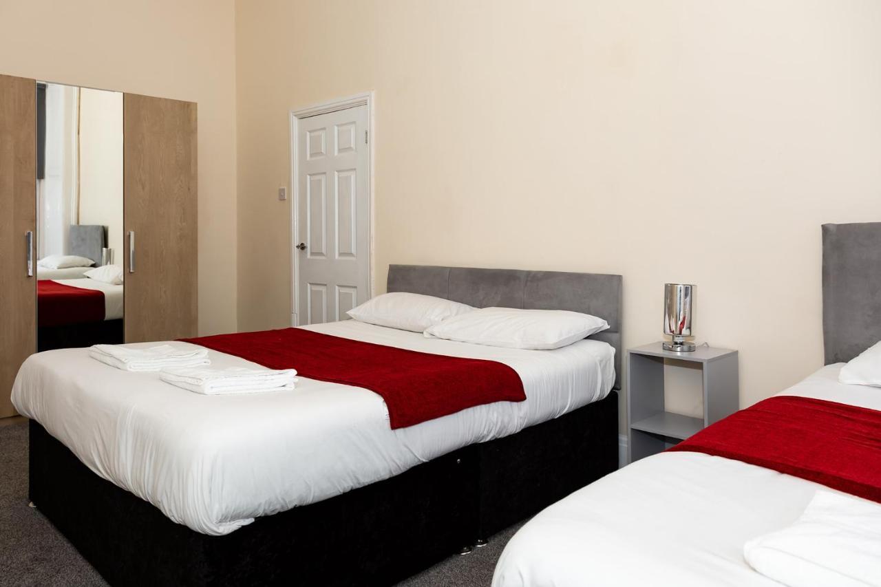Aa Sunderland City South Екстериор снимка